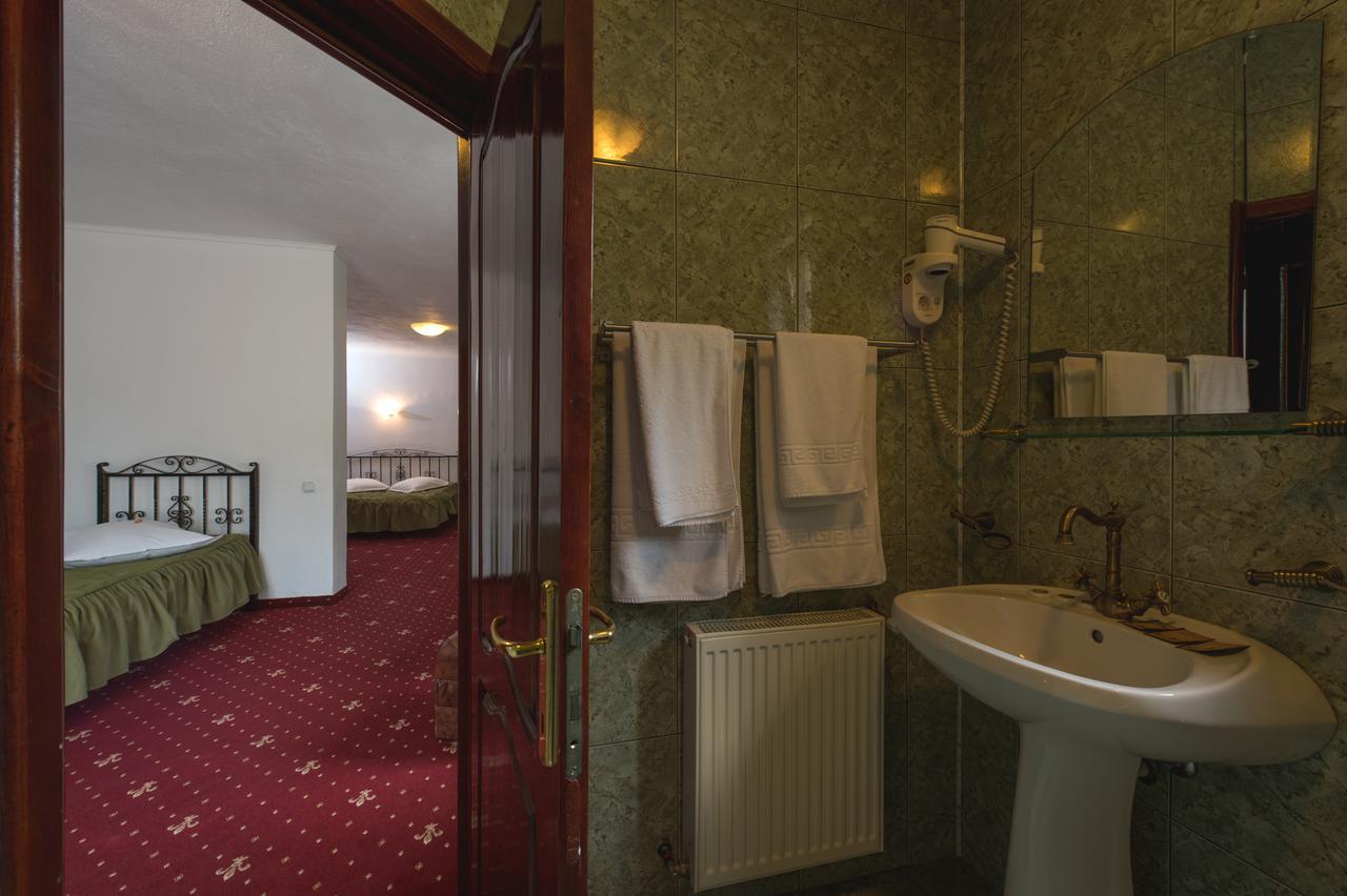 Hotel Complex Craiasa Muntilor Moieciu Moeciu De Sus Zewnętrze zdjęcie